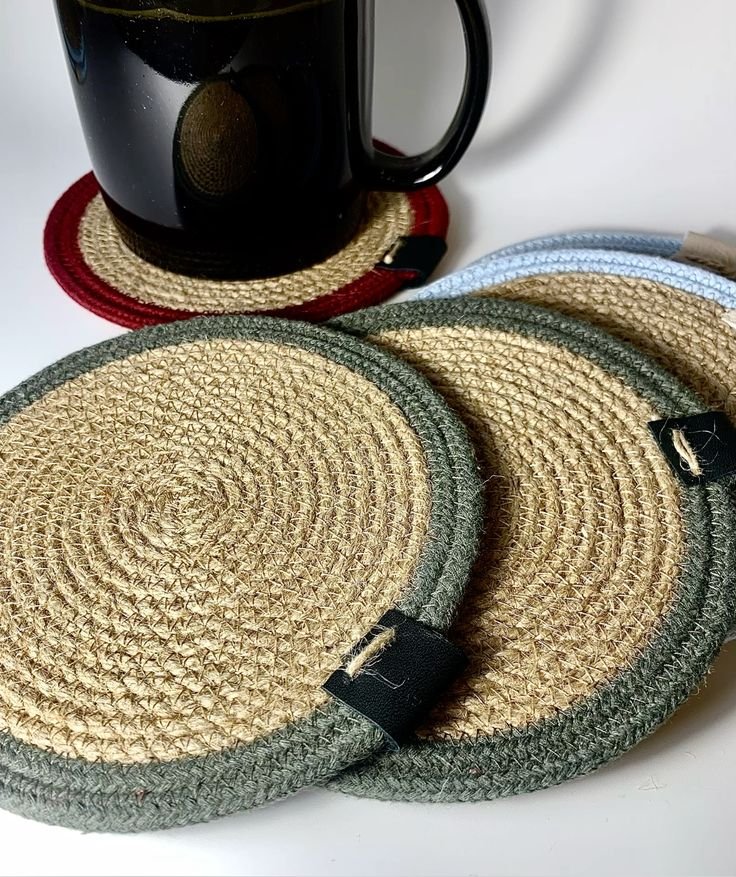 Jute and cotton placemats