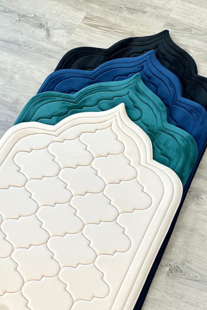 Kids Luxury Padded Anti Slip Moroccan Prayer Mat